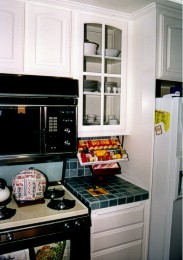 White Kitchen Cabinets